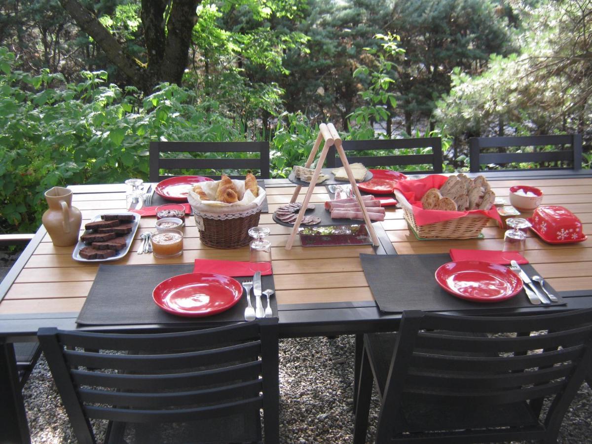 ブリアンソン Le Petit Randonneur Bed & Breakfast エクステリア 写真
